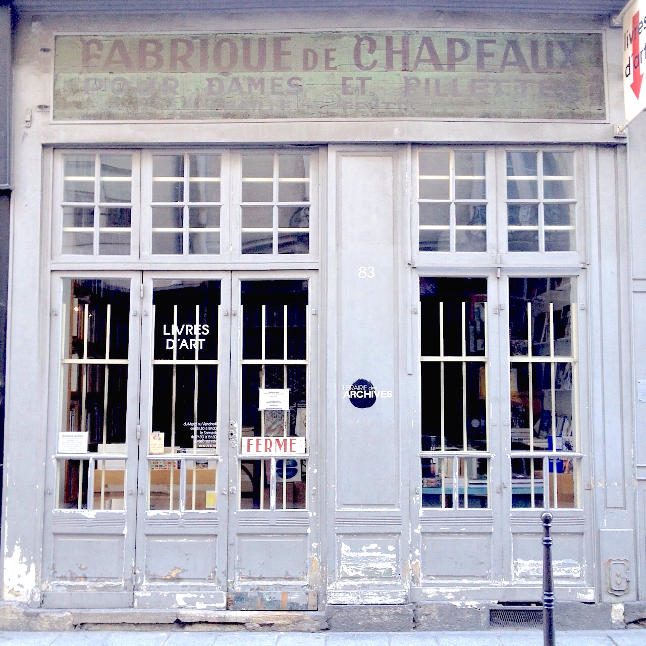 shop-front-paris-le-marais