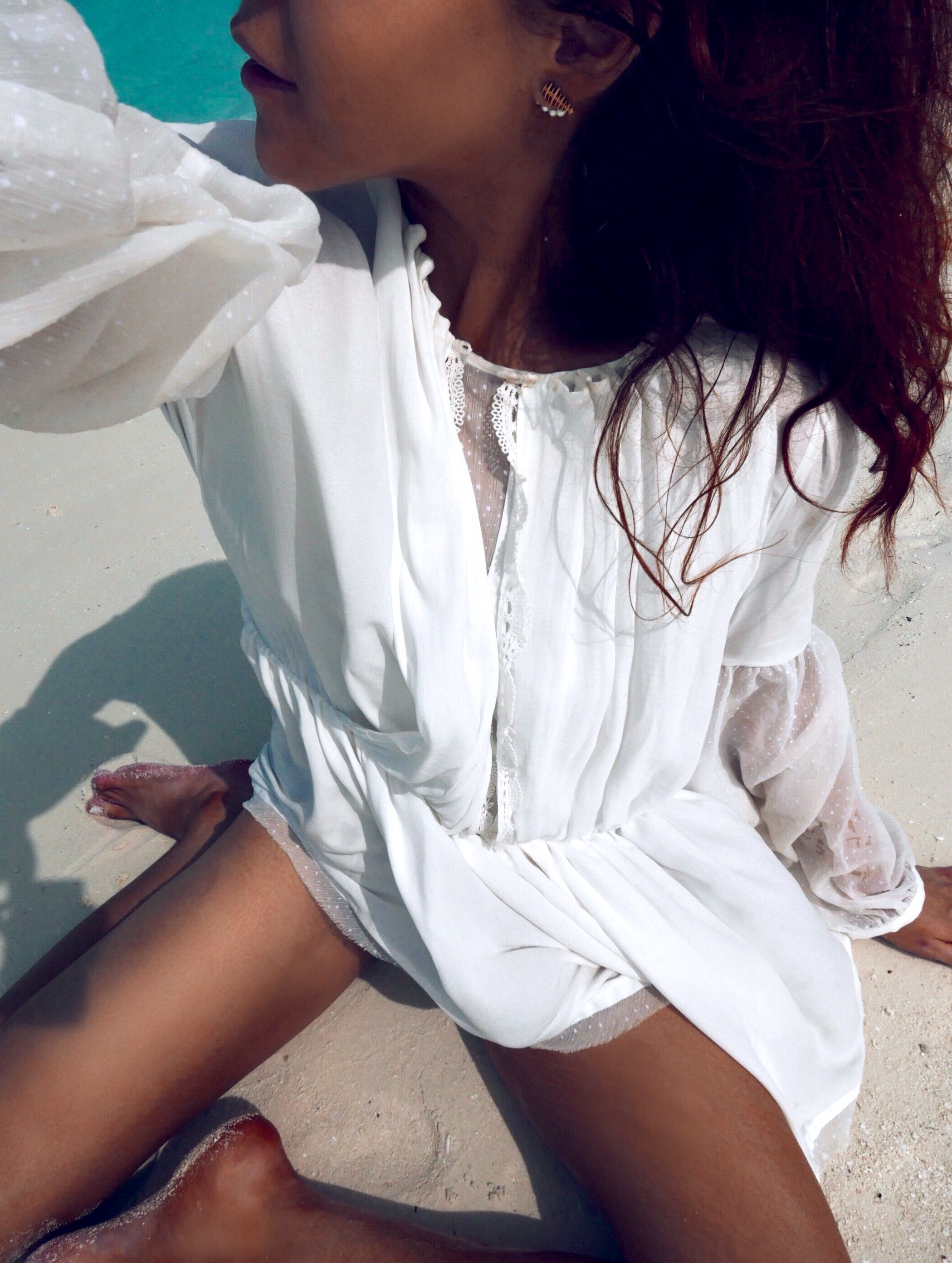milaidhoo-luxury-travel-maldives-with-kuoni-freepeople-little-white-dress